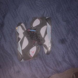 Retro 7 size 7 gs no box & goat verified